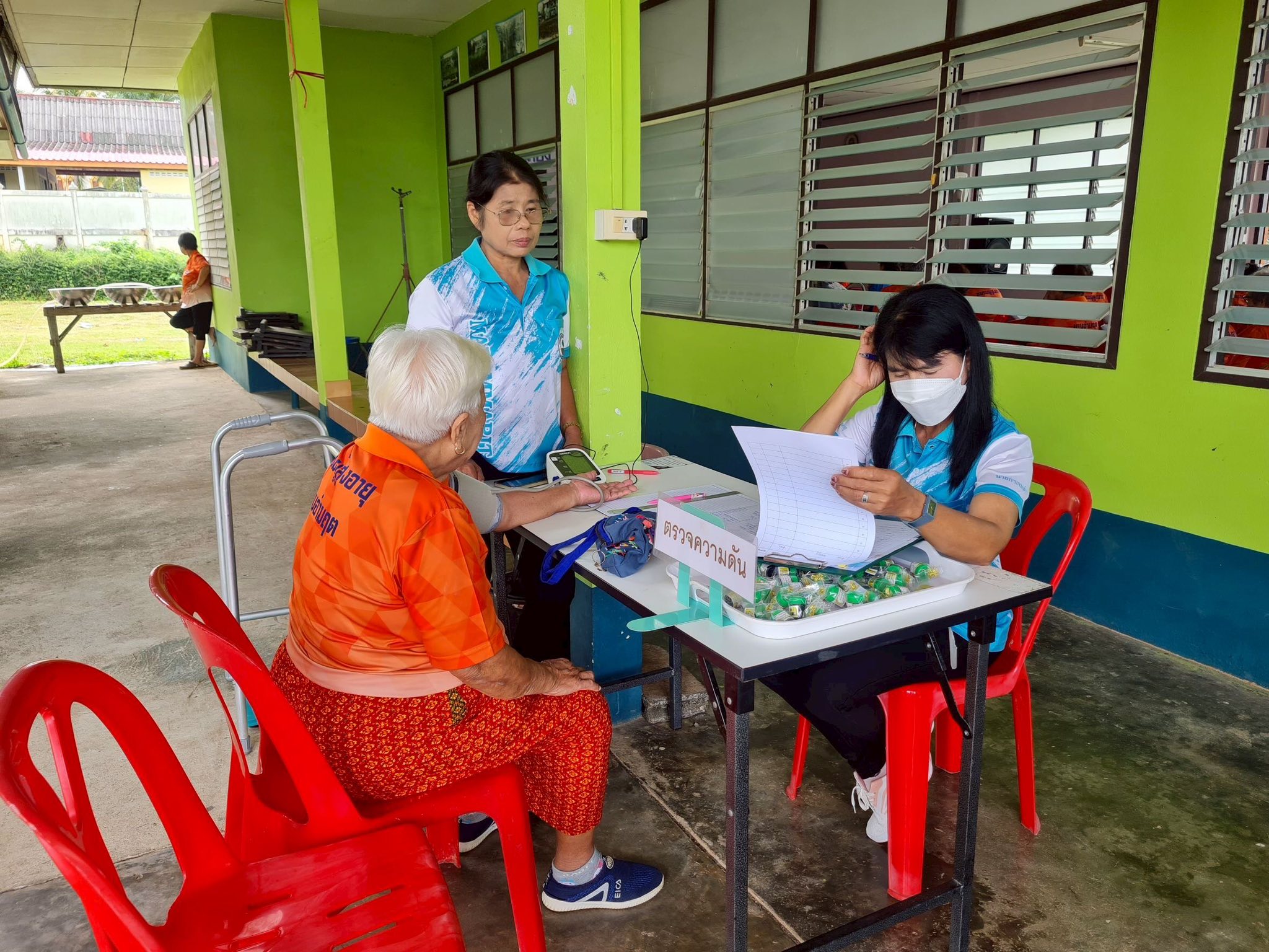 กิจกรรมผู้สูงอายุเทศบาลตำบลมาบอำมฤต ประจำเดือนตุลาคม 2568 (โครงการพัฒนาคุณภาพชีวิตผู้สูงวัย)